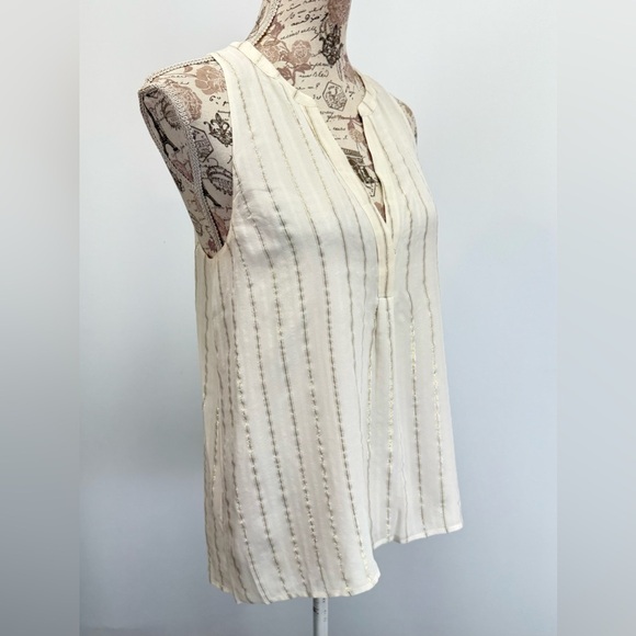 JOIE  Cream Aruna shimmer sleeveless split neckline top size S - Picture 8 of 13